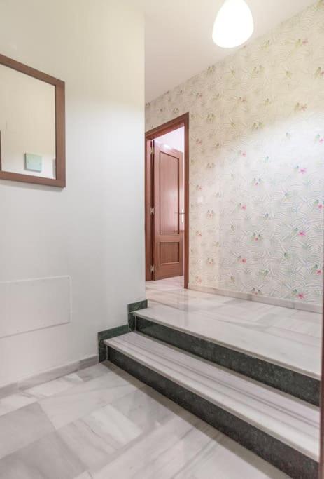 Bright, Quiet And Nice Ground Floor In The Center Málaga Extérieur photo