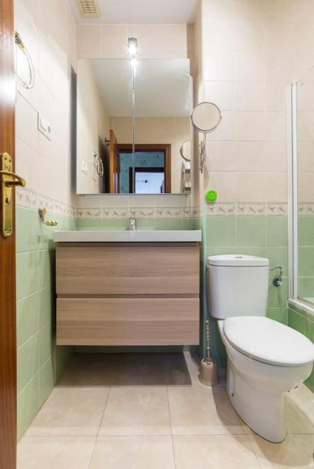 Bright, Quiet And Nice Ground Floor In The Center Málaga Extérieur photo