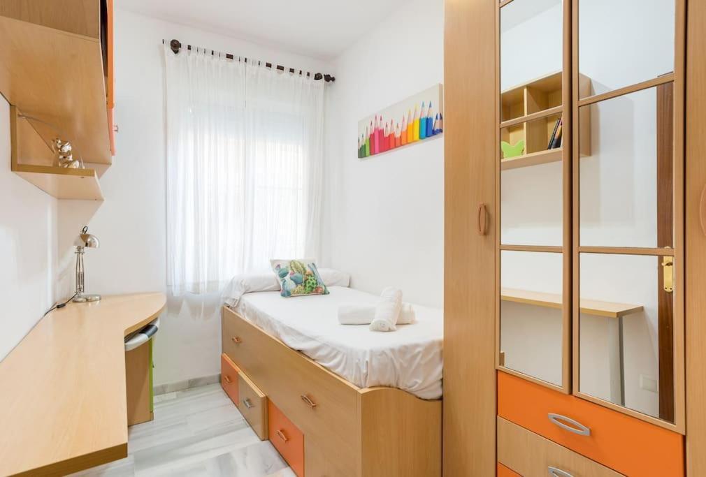 Bright, Quiet And Nice Ground Floor In The Center Málaga Extérieur photo